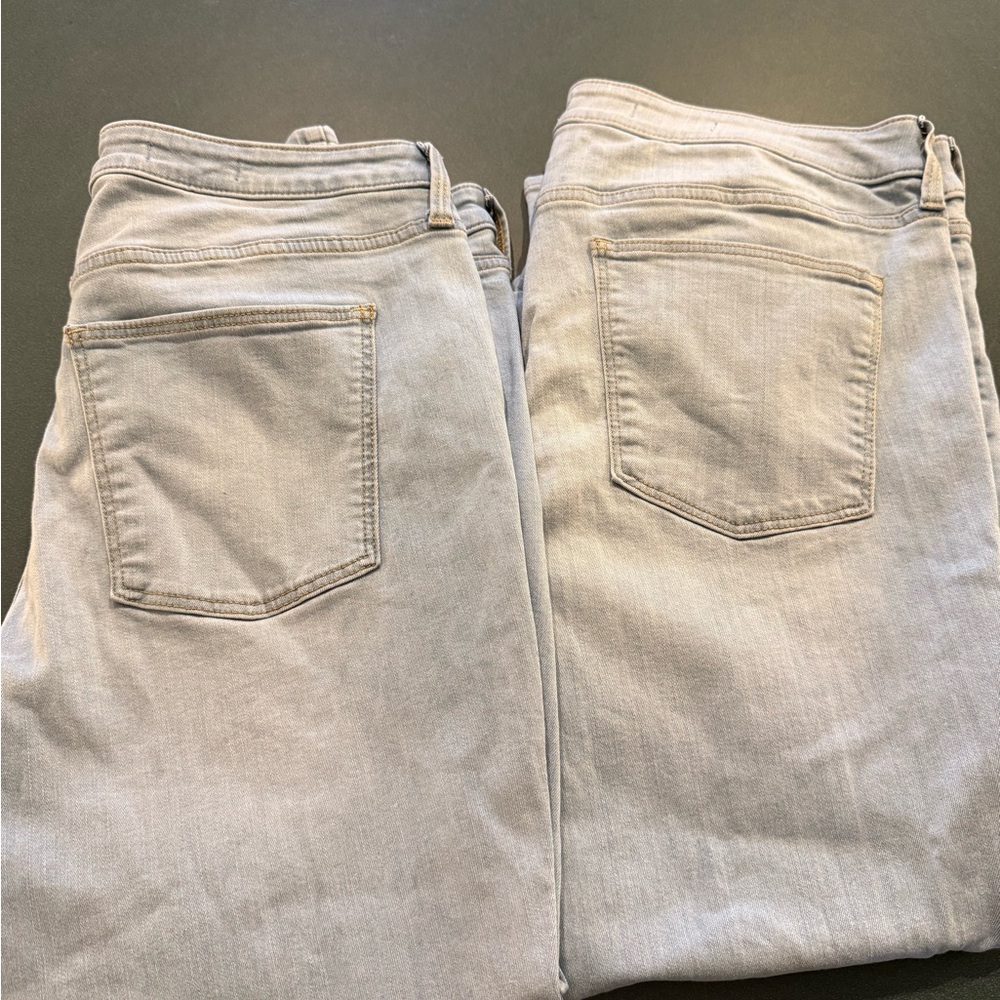 Universal Thread Light Blue Denim Jeans